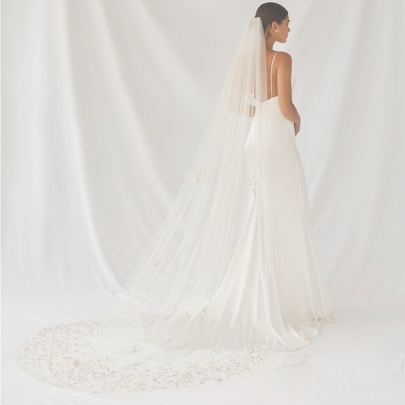 Alexandra Grecco Primula Cathedral Length Veil - Picture 1 of 4